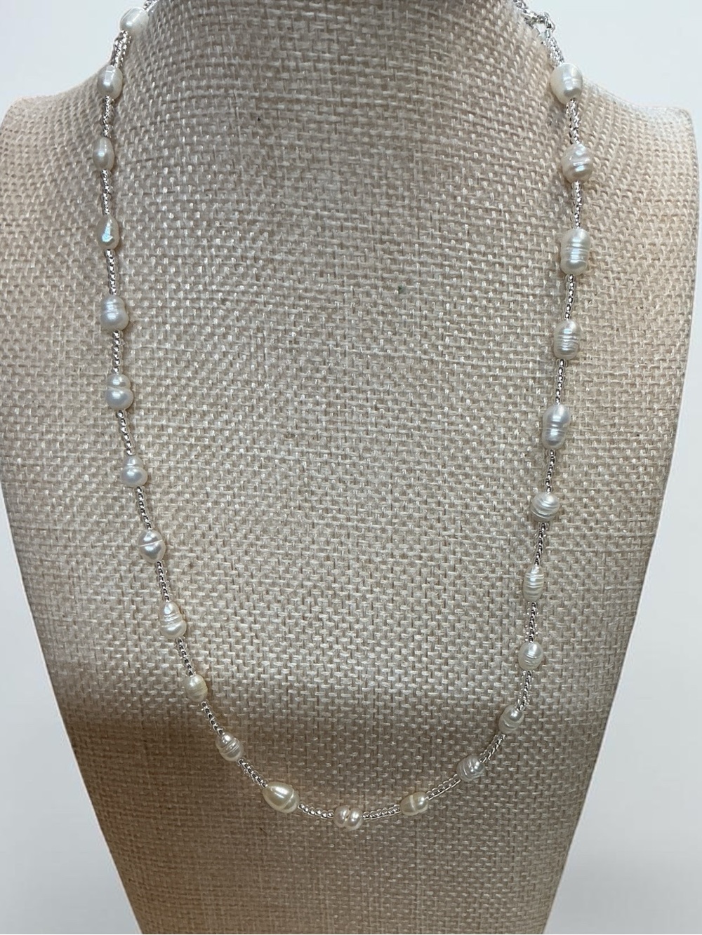 Handmade Freshwater Pearl  Necklace